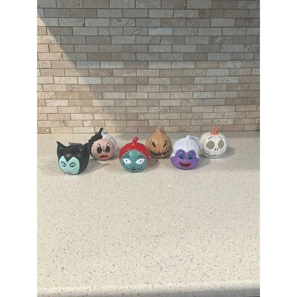 Villains Disney Light Up Pumpkins Halloween set of 6 bj - Picture 1 of 5